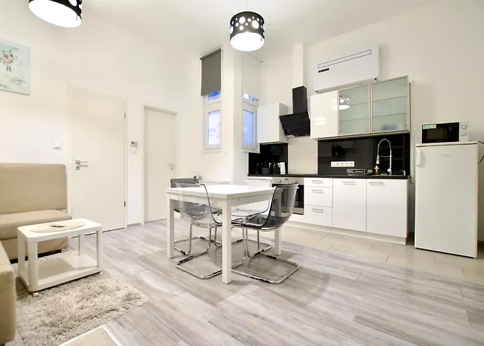 Apartmento com 2 dormitórios
